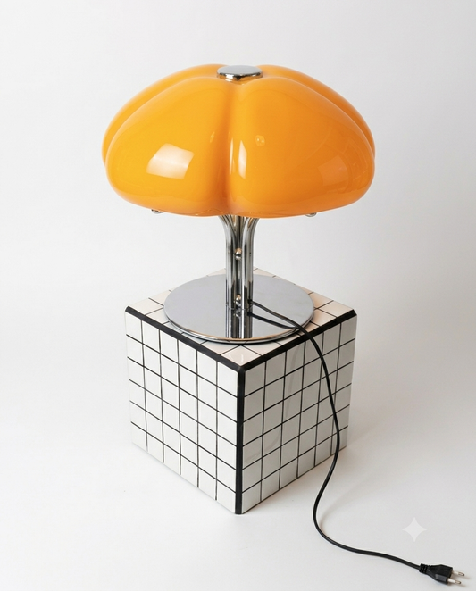 Bauhaus Kürbis Lampe