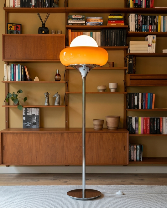 Vintage Ei-im Bauhaus-Stil